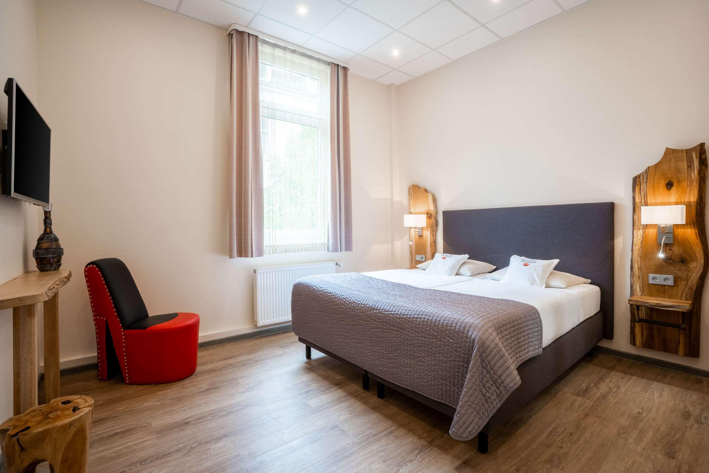Komfort Hotel Am Kurpark Бад Хомбург фор дер Хьое Екстериор снимка