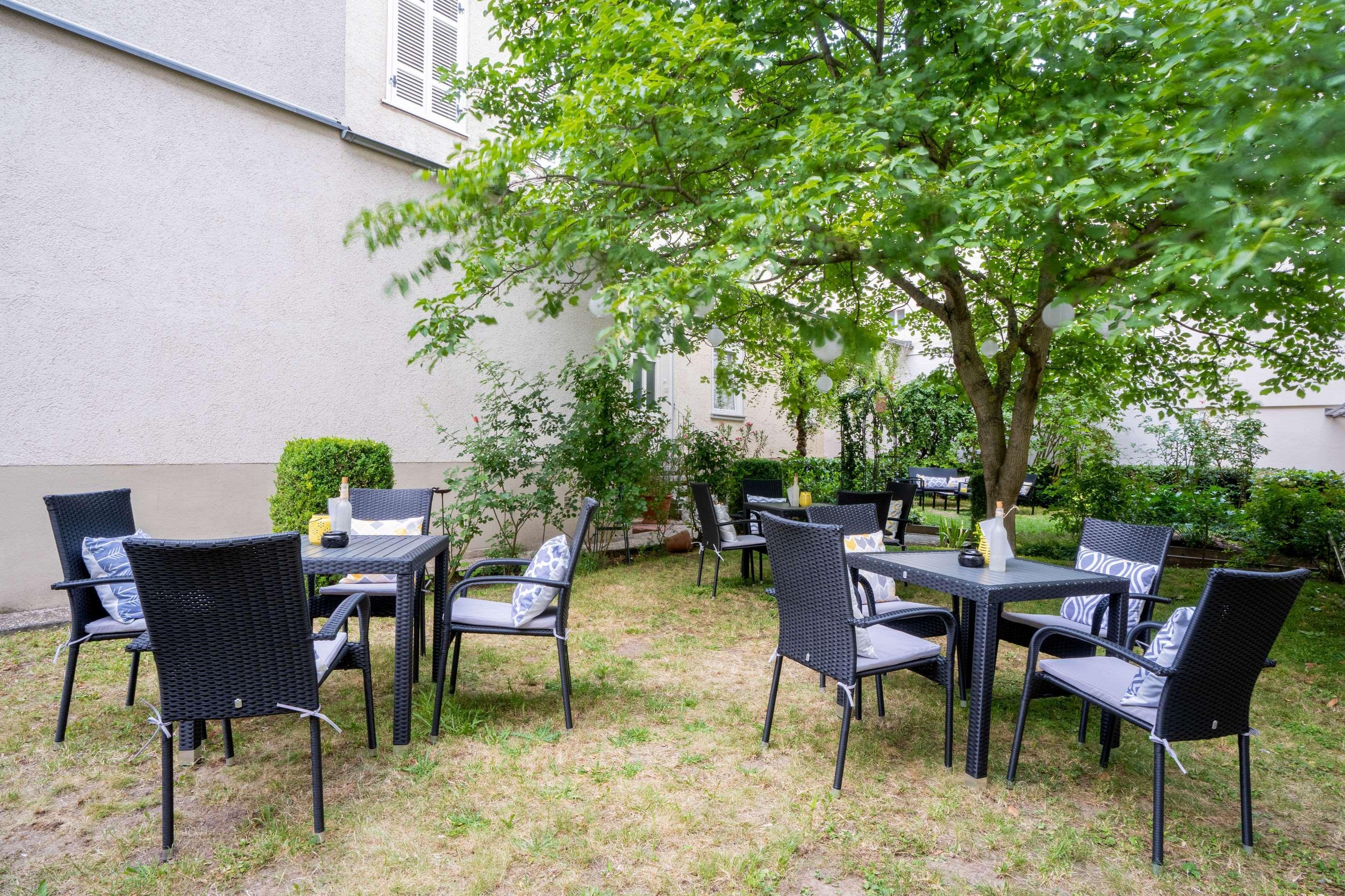 Komfort Hotel Am Kurpark Бад Хомбург фор дер Хьое Екстериор снимка