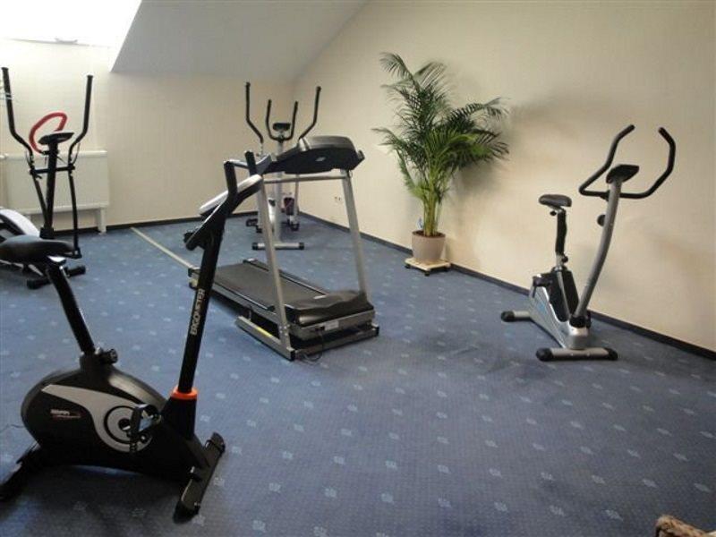 Komfort Hotel Am Kurpark Бад Хомбург фор дер Хьое Съоръжения снимка