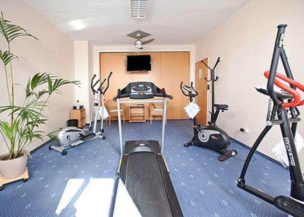 Komfort Hotel Am Kurpark Бад Хомбург фор дер Хьое Съоръжения снимка